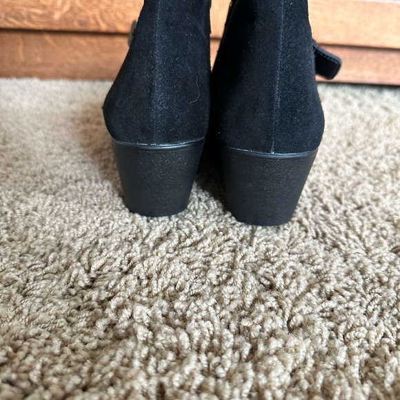 Murano  Black boots size 9-1/2 narrow - Picture 5 of 7